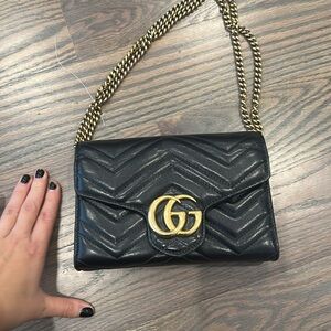 Gucci Marmont Chain Bag black - EUC